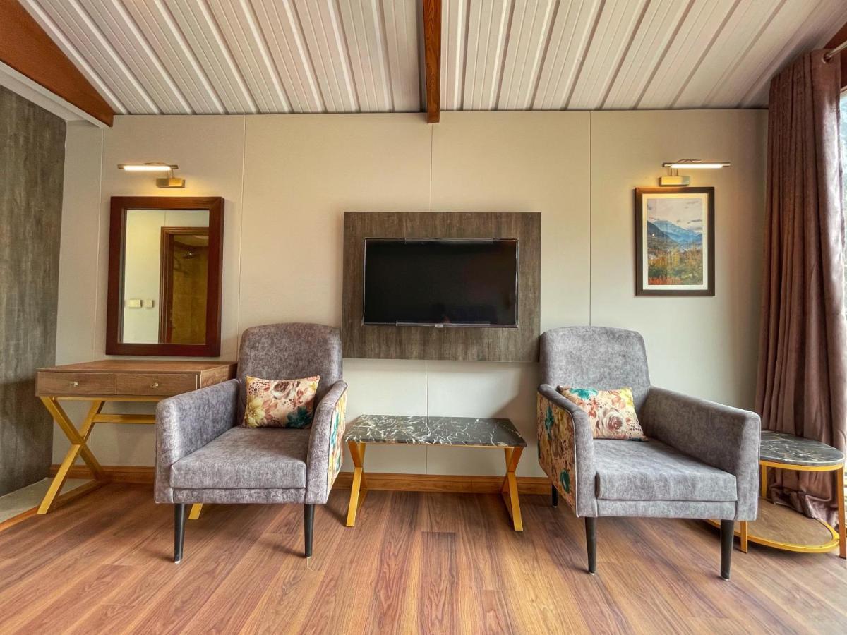 Horizon Resort Attabad Lake Hunza Karimabad  المظهر الخارجي الصورة