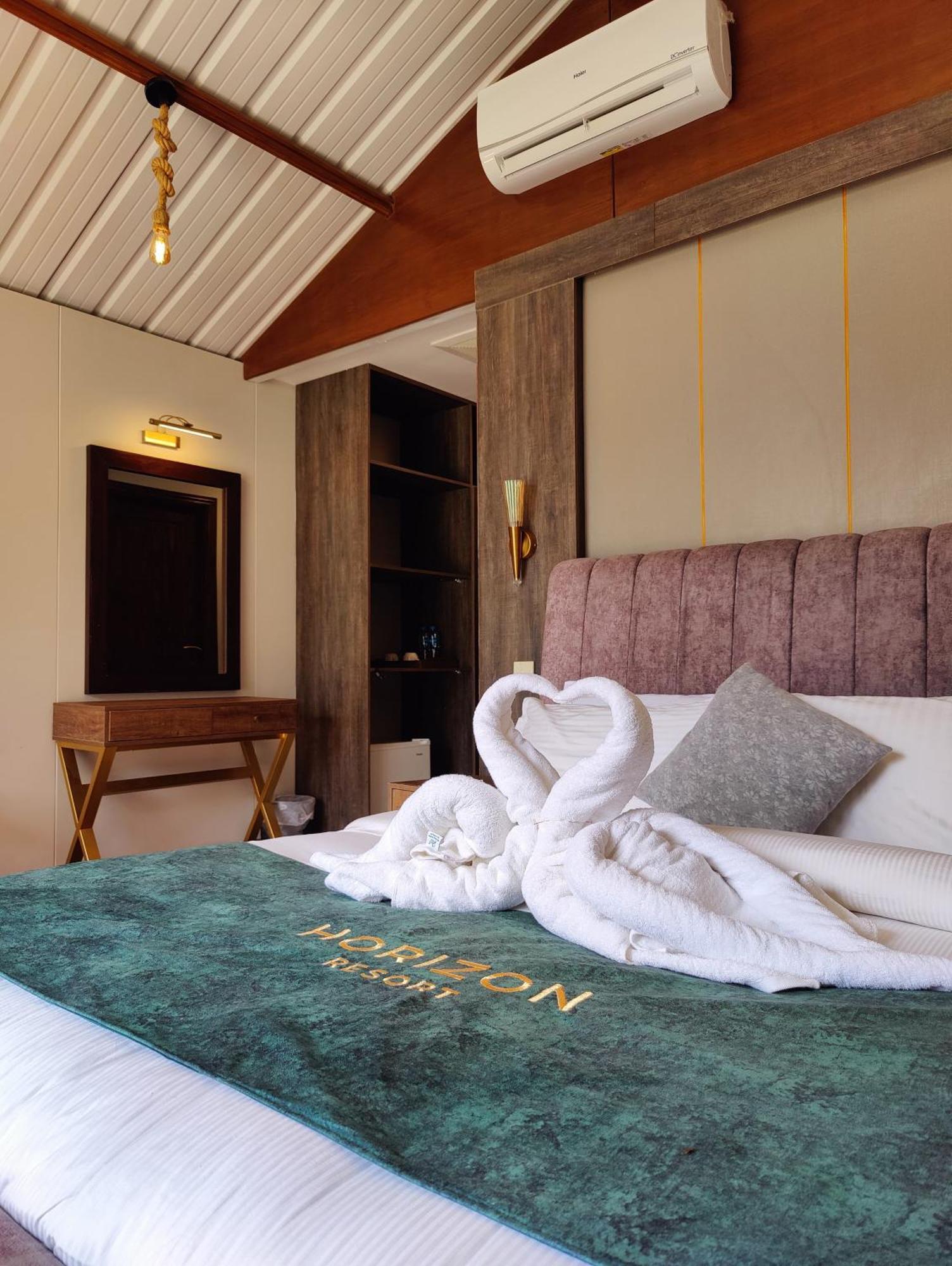 Horizon Resort Attabad Lake Hunza Karimabad  المظهر الخارجي الصورة